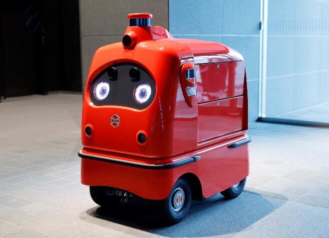 宅配ロボット「DeliRo(デリロ)」